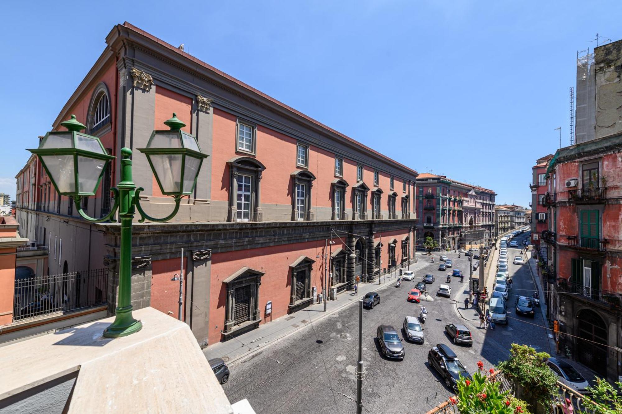 Into Mann Hotel Naples Exterior photo